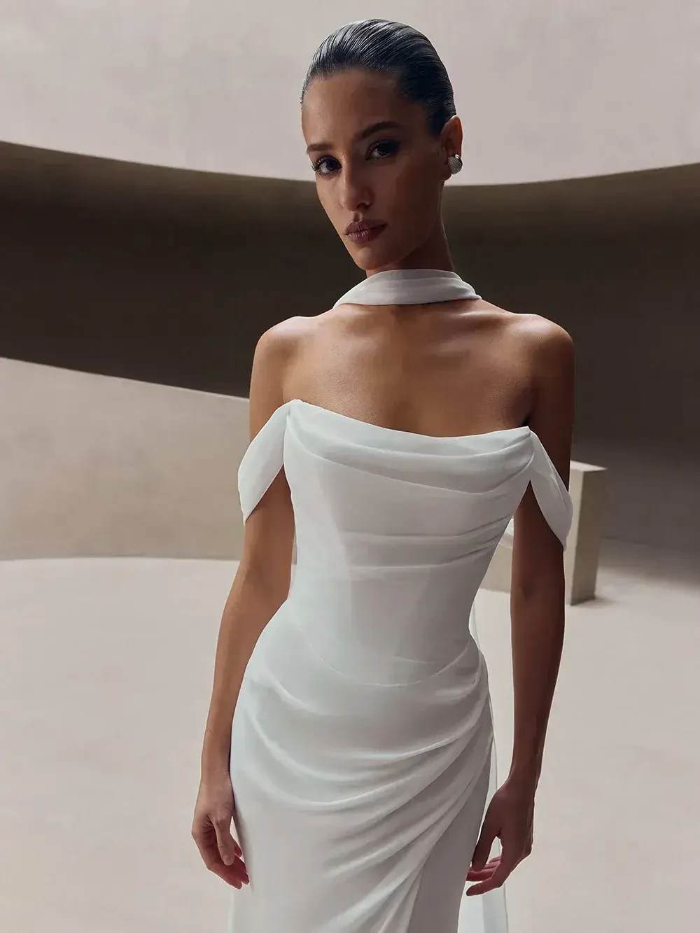 Visit City Hall to Malibu: Elopement Wedding Dress Ideas for Los Angeles Brides details page